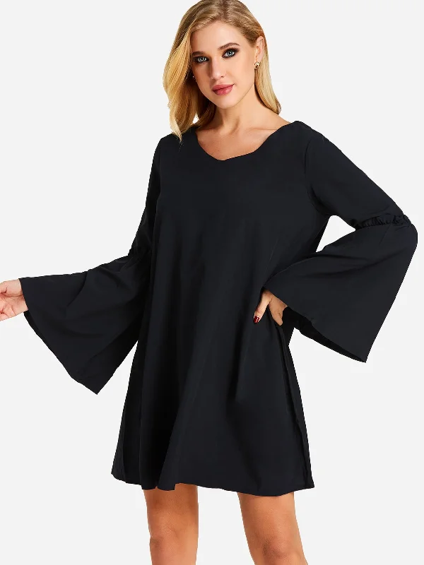 Wholesale Navy V-Neck Long Sleeve Mini Dress