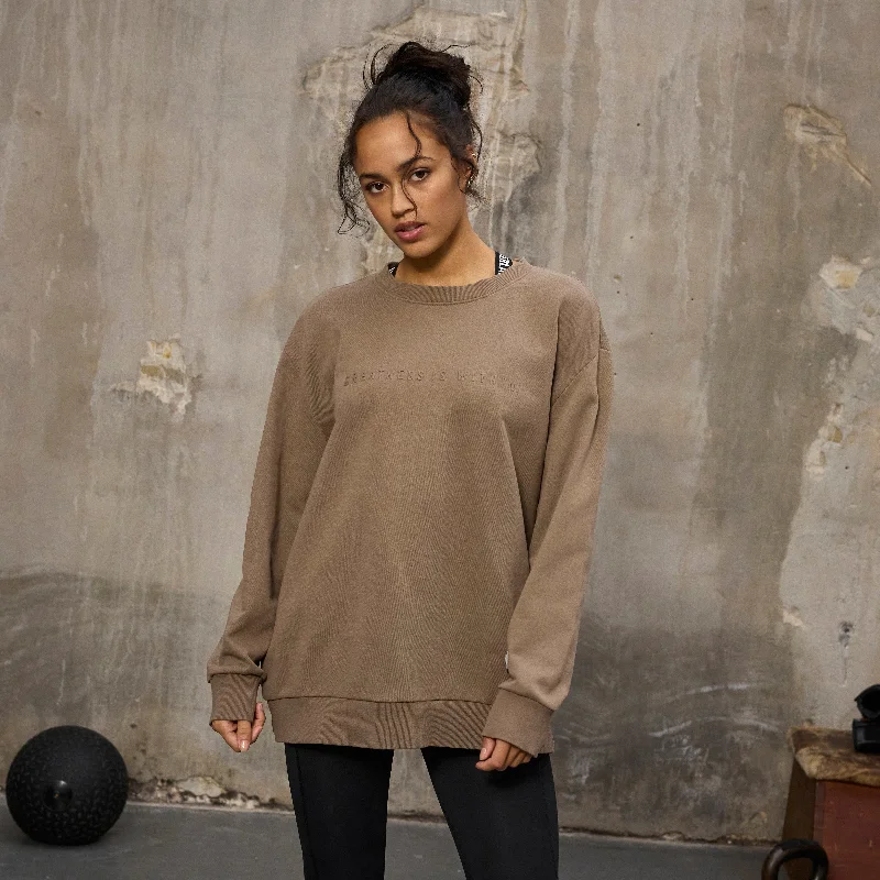 EVERLAST Womens Oversized Greatness Is Within Crew Sweat